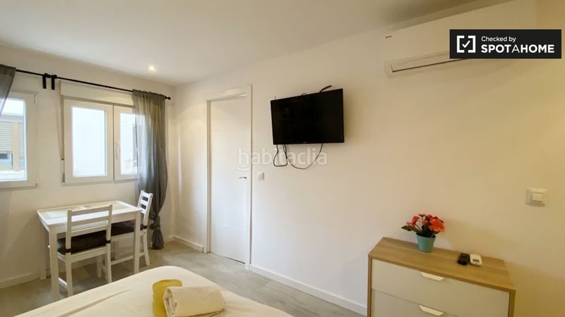 Foto 32ee9fc3-d118-40aa-884f-52091208f526. Rent flat with heating in Mestalla Valencia