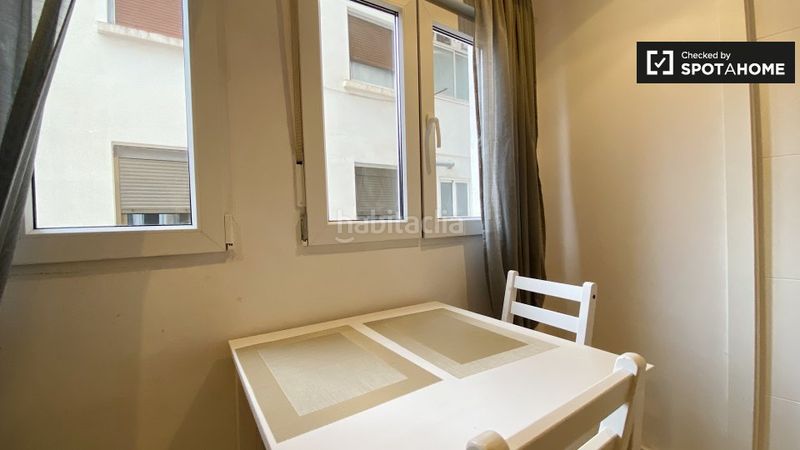 Foto bd6eff59-e9e4-407d-add0-b95da3804dd7. Rent flat with heating in Mestalla Valencia