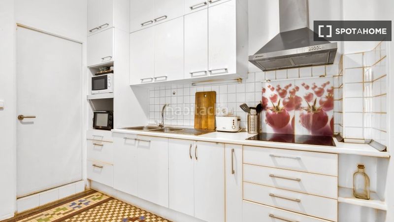 Foto c2ddb296-5945-46cf-a301-30870c37c521. Rent flat with heating in El Mercat Valencia
