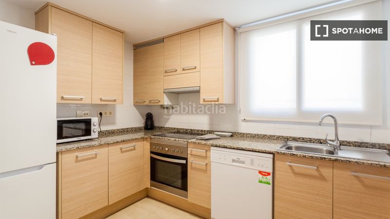 Foto 546ab7bc-1709-46b1-aa4d-7b72bfb55984. Rent flat with heating in Barrio de Patraix Valencia