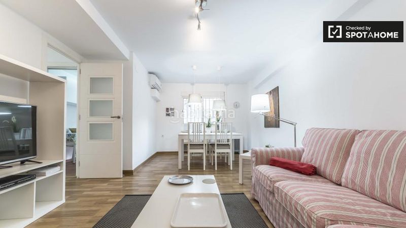 Foto 38064f03-0c52-4f67-bec7-bc54fe06401c. Rent flat with heating in El Cabanyal-El Canyamelar Valencia