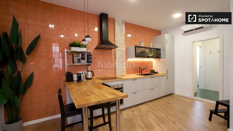Foto 3a06ae2d-4958-46c6-8db5-a3d8fc8678ce. Rent flat with heating in El Botànic Valencia