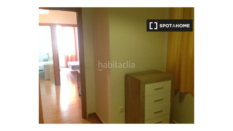 Foto 954ba9df-fa80-4b7e-8b06-2e229c5261cc. Rent flat with heating in El Botànic Valencia
