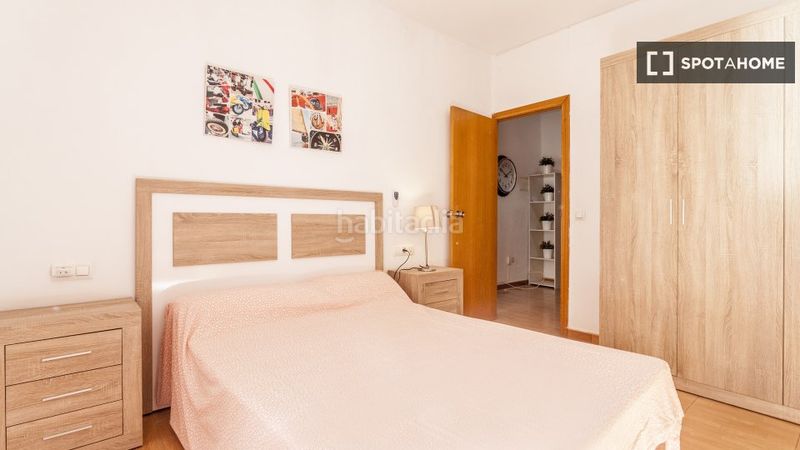Foto cc2d9ecd-fac3-4416-9560-64f763a21487. Rent flat with heating in El Botànic Valencia