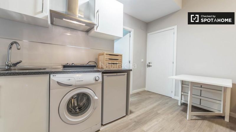 Foto e3eac364-b91f-440e-8e40-3ad7e9bd21e7. Rent flat with heating in Gran Via Valencia