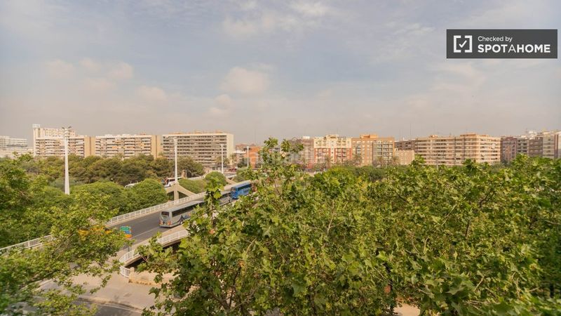 Foto ae4d10f9-194b-43ca-9c95-a79ad840fa68. Lloguer pis amb calefacció a El Carme Valencia