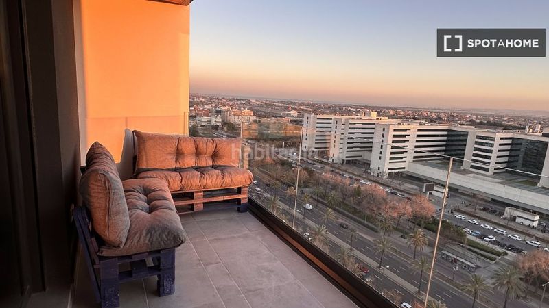 Foto 18c333fe-2448-4953-b7cb-c00c1b1873b2. Rent flat with heating in Malilla Valencia