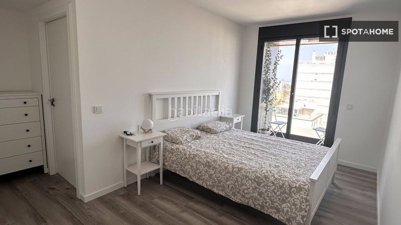Foto 842c0f1c-25c9-4761-9c59-570dee09e3a0. Rent flat with heating in Malilla Valencia