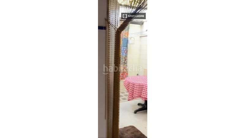 Foto c9d169c0-5d2e-4f9a-a548-b192c2c27667. Rent flat with heating in Natzaret Valencia