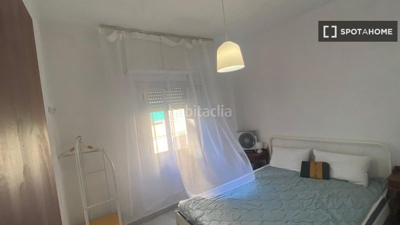 Foto f3500536-5bb7-46b7-8d6c-d58b6657447e. Rent flat with heating in Natzaret Valencia