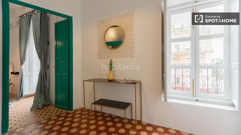 Foto 82166fd0-72ba-4062-b6dd-8e025f968659. Rent flat with heating in El Mercat Valencia