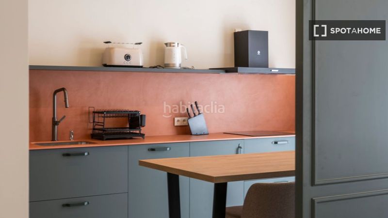 Foto 51fb9077-b86d-44a3-ab42-b4d0c057b702. Rent flat with heating in Gran Via Valencia