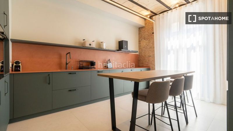 Foto fd860ea4-814c-432d-b81a-493e3aef07b7. Rent flat with heating in Gran Via Valencia