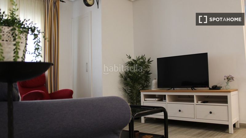 Foto b1438399-0fab-4bd1-af62-4185a5110c24. Rent flat with heating in L´Amistat Valencia