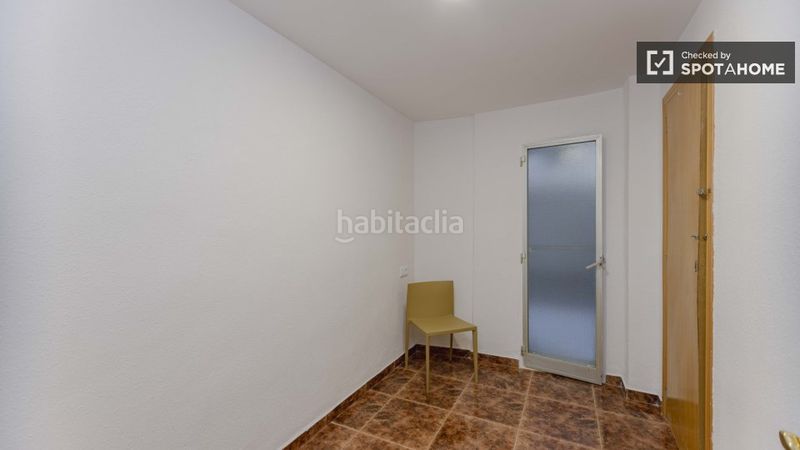 Foto 978f6f78-5c6f-4fd7-824a-12b4eced012a. Rent flat with heating in Nou Moles Valencia