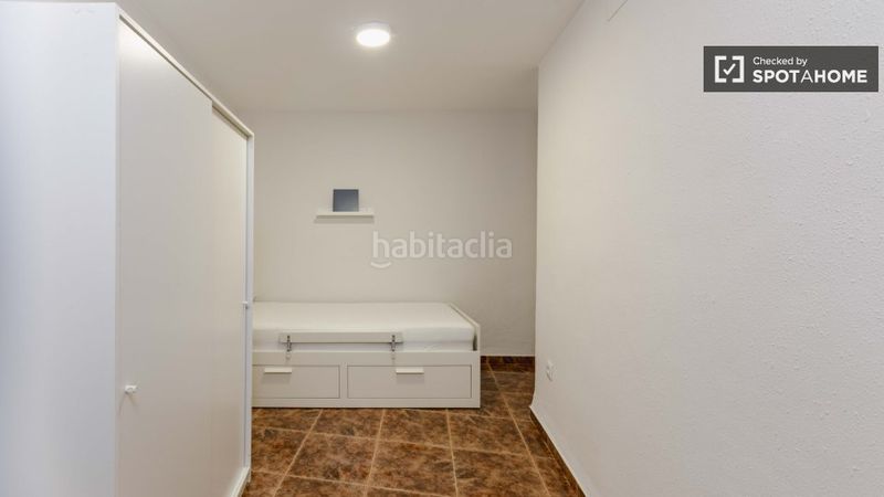 Foto 9e763930-b486-447e-9c57-368cef0cce4f. Rent flat with heating in Nou Moles Valencia