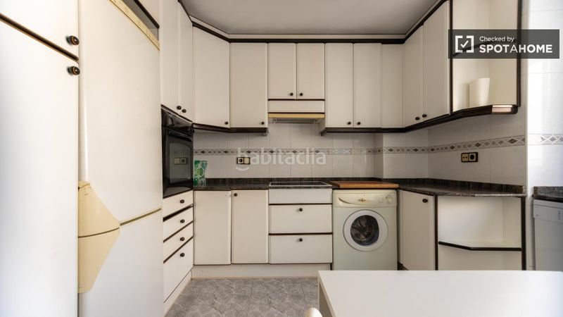 Foto 3c595c93-1b9a-4d3e-9f3d-beaf9d005da4. Rent flat with heating in Arrancapins Valencia