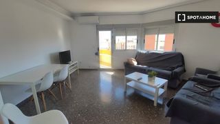 Lloguer Pis a L´Amistat. Piso en alquiler en lamistat, valencia.