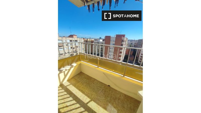 Foto ff0e2a8e-653a-4e14-a340-7ffb9f9b562f. Lloguer pis amb calefacció a L´Amistat Valencia