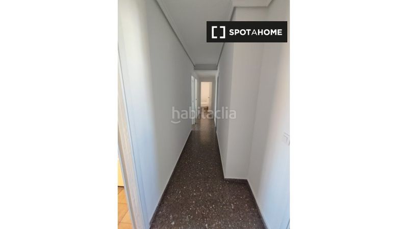 Foto 7dc6ed9a-3f1b-4341-8810-e06f55718fac. Rent flat with heating in L´Amistat Valencia