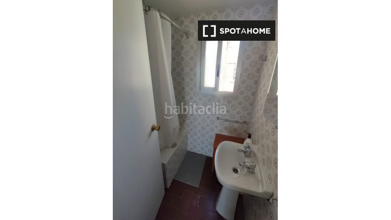 Foto 998fc00c-5a8f-4c74-aaa8-f03ea1f451af. Rent flat with heating in L´Amistat Valencia