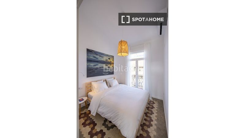 Foto d002fb1e-2e88-4f4b-97be-908bd45f37e5. Rent flat with heating in Russafa Valencia