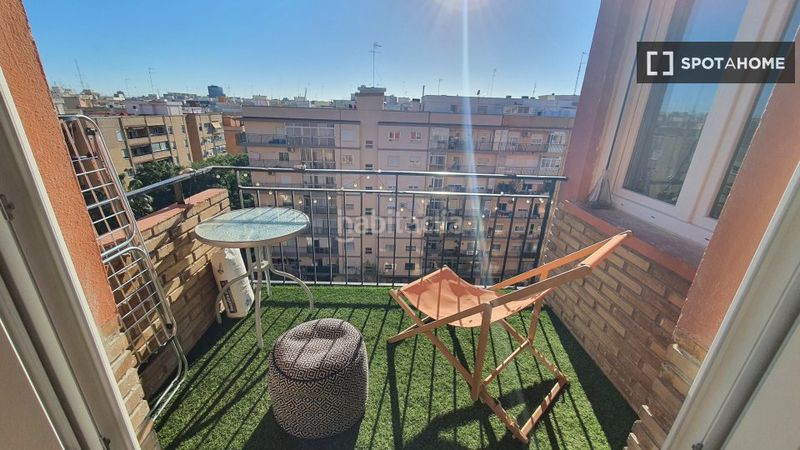 Foto 1e248fda-6d43-47e9-bfa5-7baf8bb95ab6. Affitto appartamento con riscaldamento in Ciutat Jardí Valencia