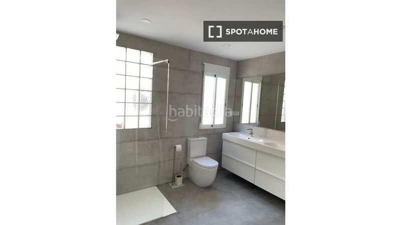 Foto dafd134c-9708-48bd-b474-f5c953c362de. Rent flat with heating in Torrefiel Valencia