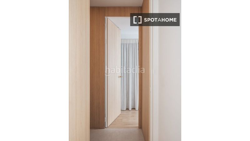 Foto 735c824f-44ad-4b3f-9876-f5854c7645ed. Rent flat with heating in Russafa Valencia
