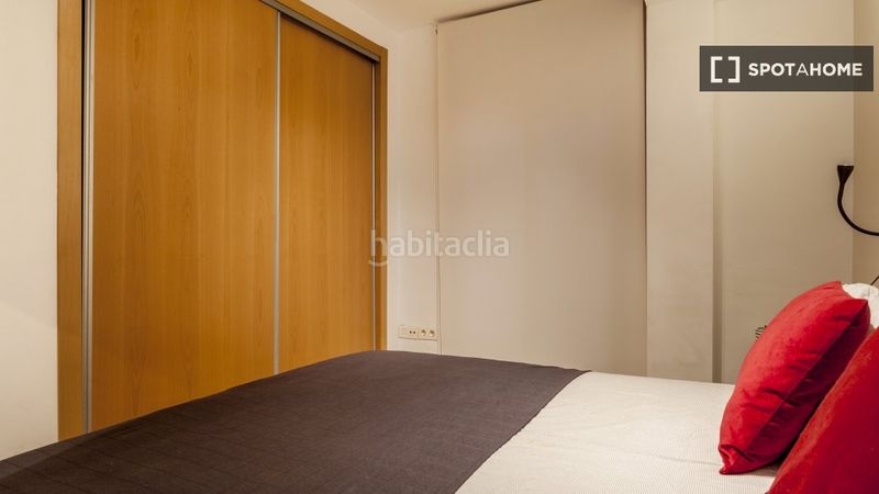 Foto 96980dca-de2f-4d5e-b421-0235402375b0. Rent flat with heating in Barrio de Patraix Valencia