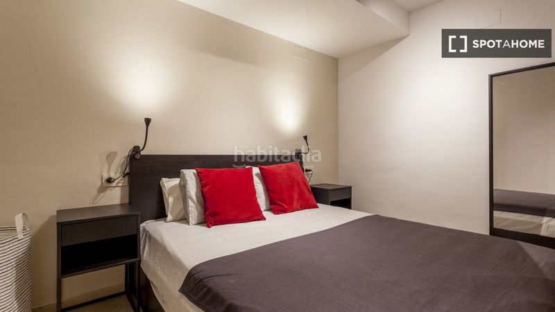 Foto f58ddbae-757a-490c-831f-eb35114b2366. Rent flat with heating in Barrio de Patraix Valencia