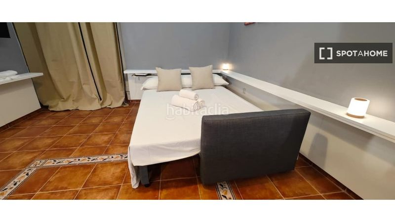 Foto 7ed45f62-80c7-404a-8d1d-40c2403e5ce1. Lloguer pis amb calefacció a Sant Francesc Valencia