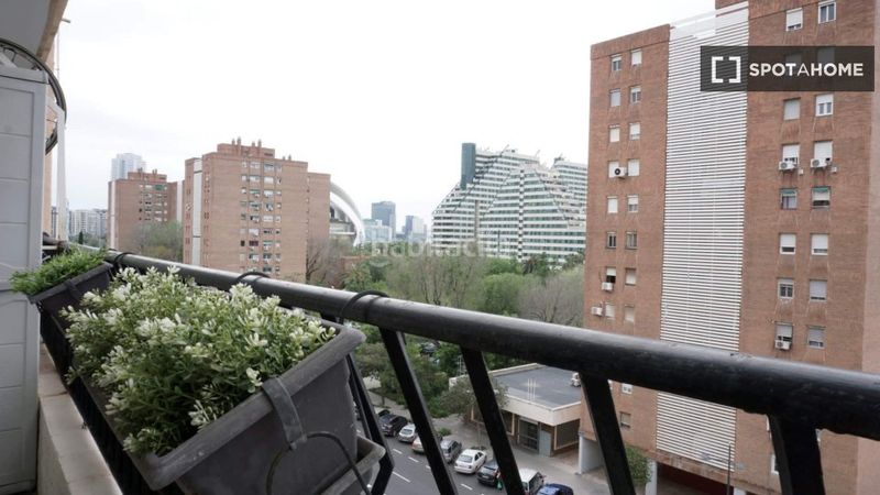 Foto 264a44cf-3385-4c19-be23-a0c28a328c83. Rent flat with heating in Mont Olivet Valencia