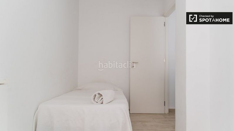Foto 1b7b16b8-4cd9-4832-9f68-24b7e70c326f. Rent flat with heating in Ciutat Jardí Valencia