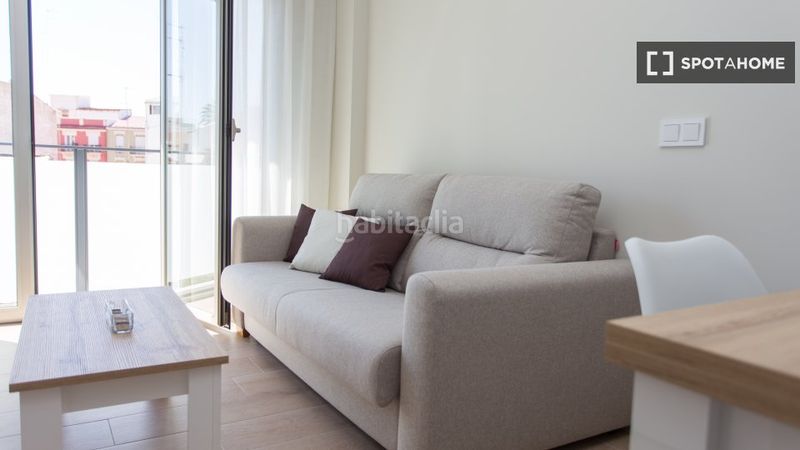 Foto 5fd3a694-7515-4422-9436-07b0af733bb7. Lloguer pis amb calefacció a Russafa Valencia