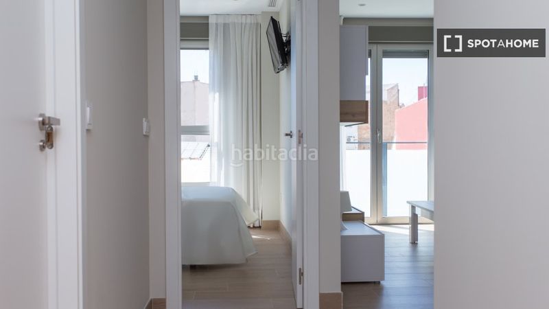 Foto a58b33f6-04e6-4481-80b2-5d7d71d7bd19. Lloguer pis amb calefacció a Russafa Valencia