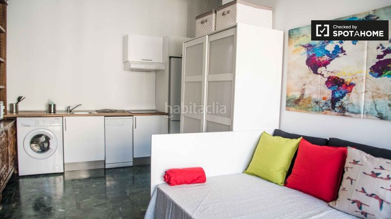 Foto c9b8f123-7566-4ea9-a9ec-73d517530121. Lloguer pis amb calefacció a Russafa Valencia