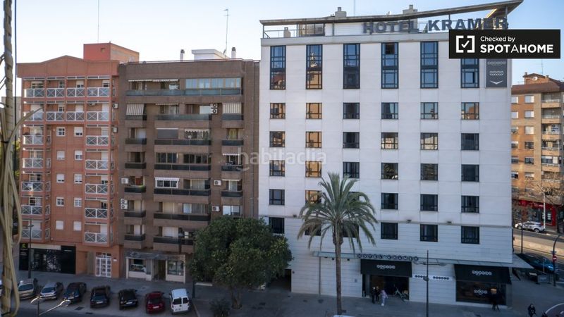 Foto 7516ea92-8e59-4c03-88e4-199c9cdaaf0a. Rent flat with heating in Barrio de Campanar Valencia