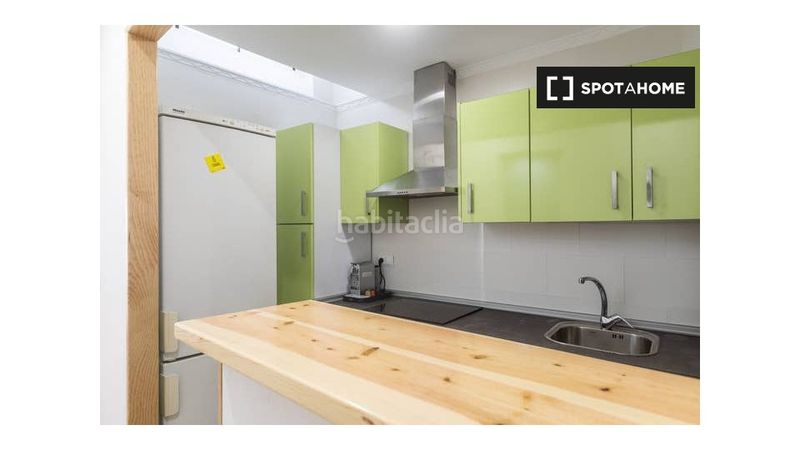 Foto 8246c0c6-2b23-4bc9-a39d-e201de738db3. Rent flat with heating in Russafa Valencia