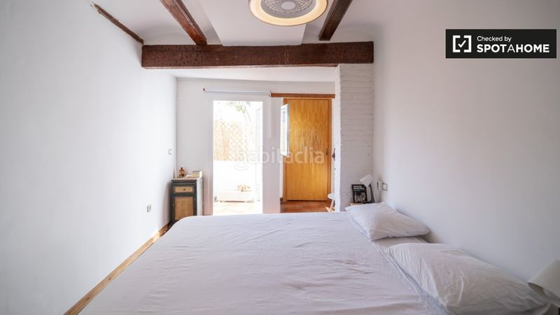 Foto 61ff1c16-feba-4975-b699-cbe8c5f00717. Rent flat with heating in Russafa Valencia