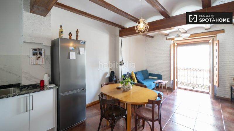 Foto 7abd54e2-84ae-4965-89af-5a1fd3665609. Rent flat with heating in Russafa Valencia