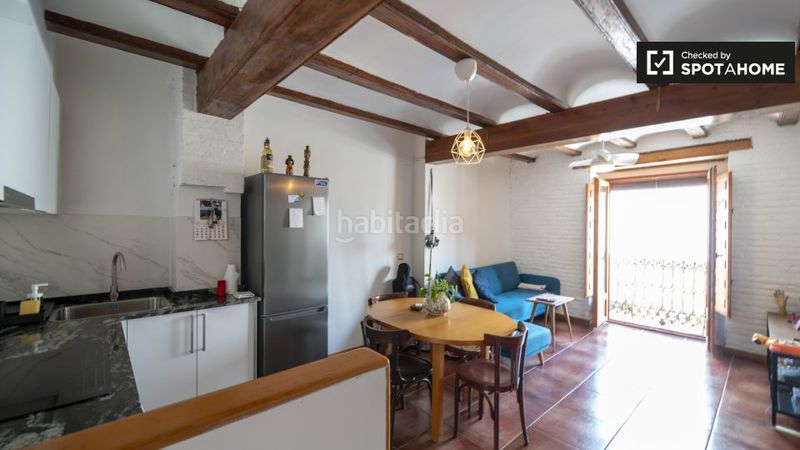 Foto ffdee308-e12a-4420-81f3-1789f4ff3d42. Rent flat with heating in Russafa Valencia