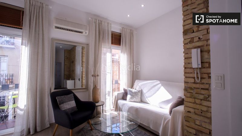 Foto 2af4f2b7-856d-445e-a682-b6884941fbc0. Rent flat with heating in Russafa Valencia