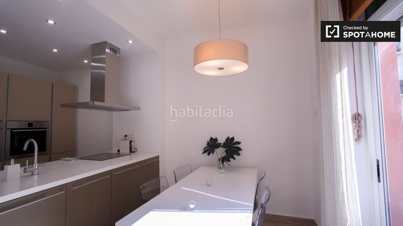 Foto e9d0de05-6312-4199-8f31-8c4d55ce7fcb. Rent flat with heating in Russafa Valencia