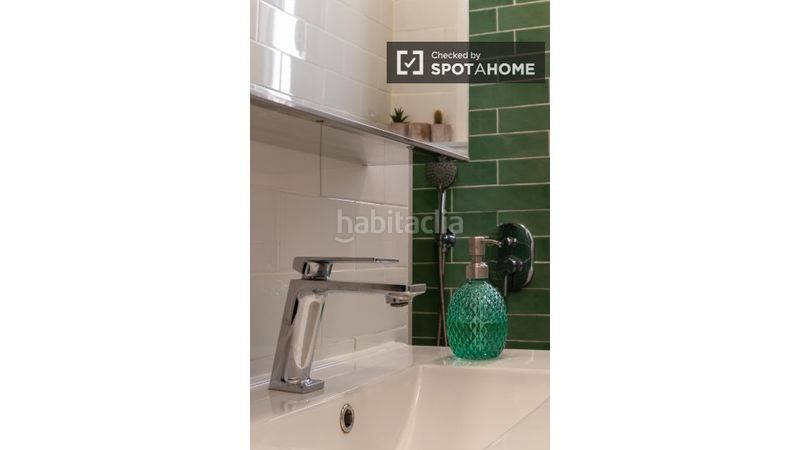 Foto 19081c5a-bb8c-4628-83ce-f63e86dc4474. Rent flat with heating in Aiora Valencia