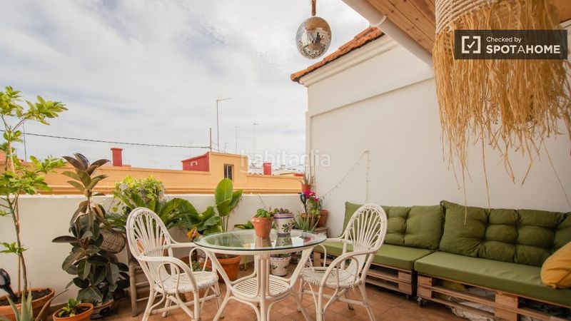 Foto dc863e86-4822-4f13-bccc-8b75c6af511f. Rent flat with heating in Aiora Valencia