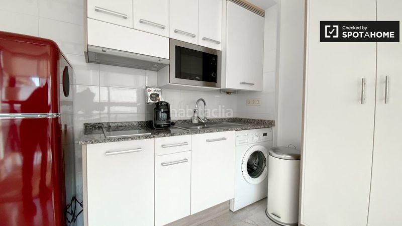 Foto 68200938-e692-4540-b616-5da09a3c326d. Rent flat with heating in Barrio de Patraix Valencia