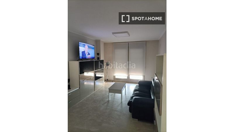 Foto 601198f9-d86f-442d-ae4e-ff67deda2c01. Rent flat with heating in Sant Pau Valencia
