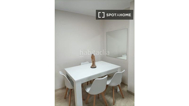 Foto 866d3555-05c5-4752-91d7-4b49eb92bb7f. Rent flat with heating in Sant Pau Valencia