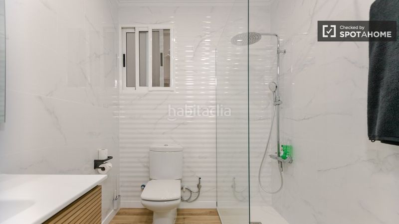 Foto fb899bd2-6476-4202-bace-9d2d7e750ab7. Rent flat with heating in Nou Moles Valencia